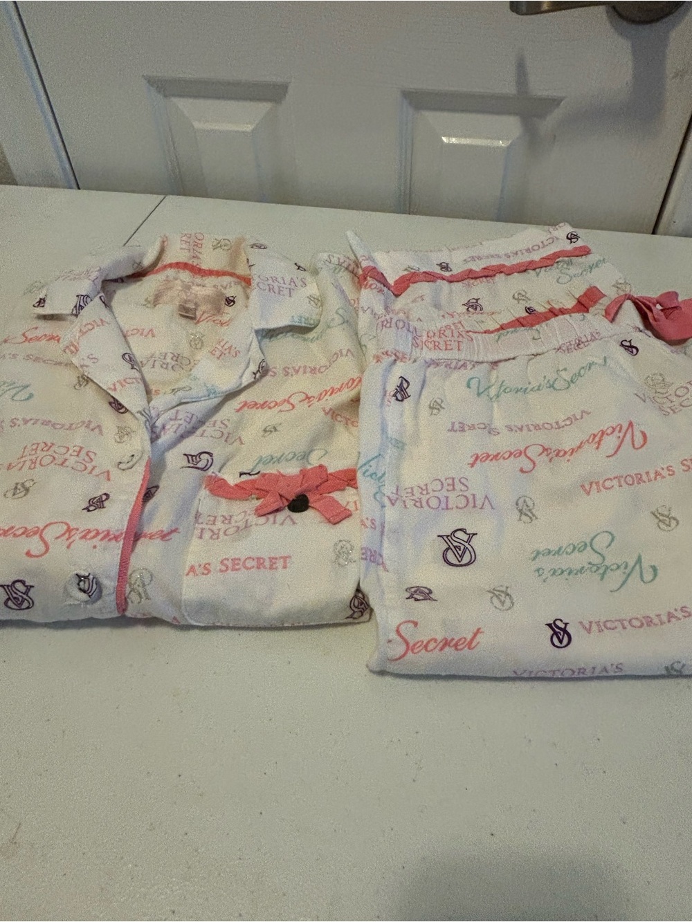 Victoria's Secret White Pajama Set with Pink Trim and Multicolor Logo